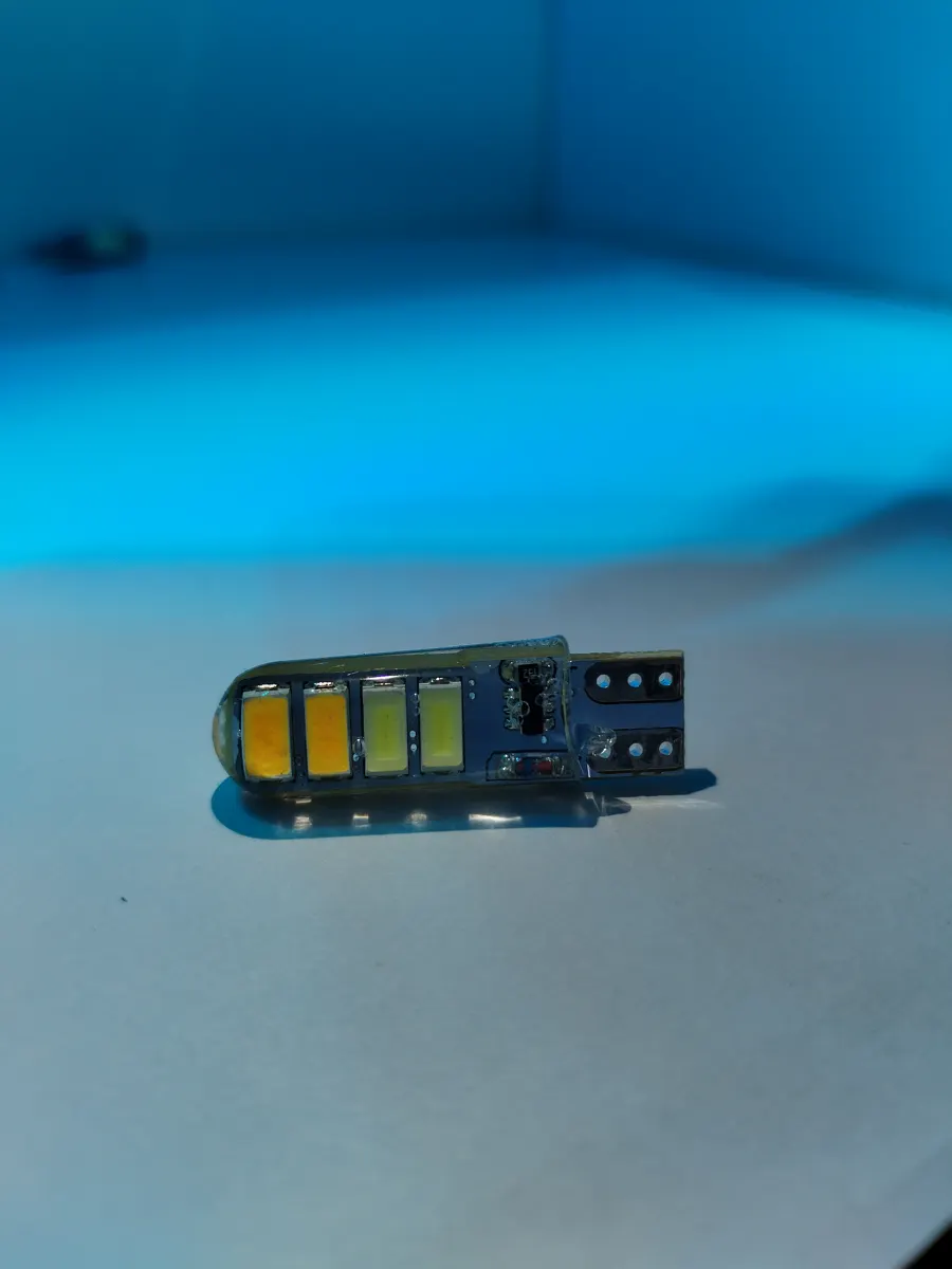 Referencia T10-8LED foto 3