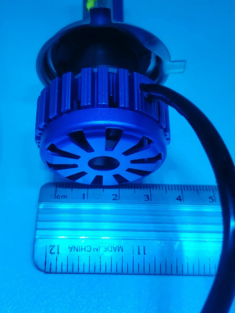 Referencia T2H4 iluminación LED